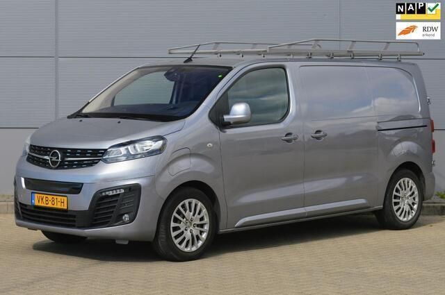 Grijs Gebruikt 2021 Opel Vivaro-e Combi Innovation Van | € 20.850 (Super prijs) - Afbeelding 1/4