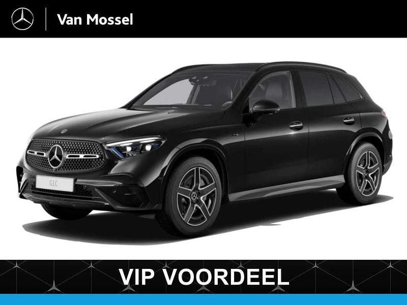 Zwart Nieuw 2025 Mercedes GLC400d AMG line SUV | € 93.995 - Afbeelding 1/1