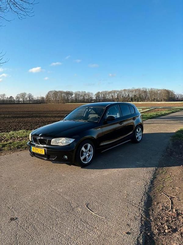 Gebruikt 2005 BMW 116 Hatchback | € 3.250 (Eerlijke prijs) - Afbeelding 1/4