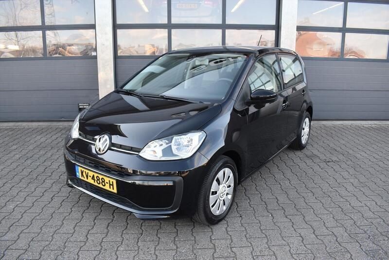 Zwart Gebruikt 2017 VW up! move up! Hatchback | € 9.430 (Eerlijke prijs) - Afbeelding 1/4