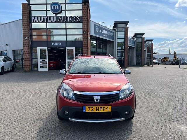 Occasion Dacia Sandero Stepway 87 PK (63 kW) 2010 Rood Hatchback