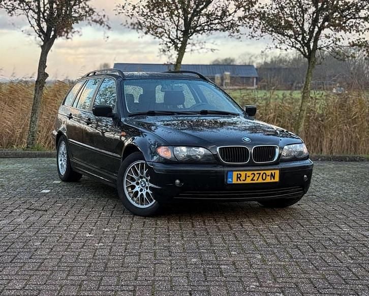 Gebruikt 2002 BMW 318 Stationwagen | € 1.999 (Eerlijke prijs) - Afbeelding 1/4