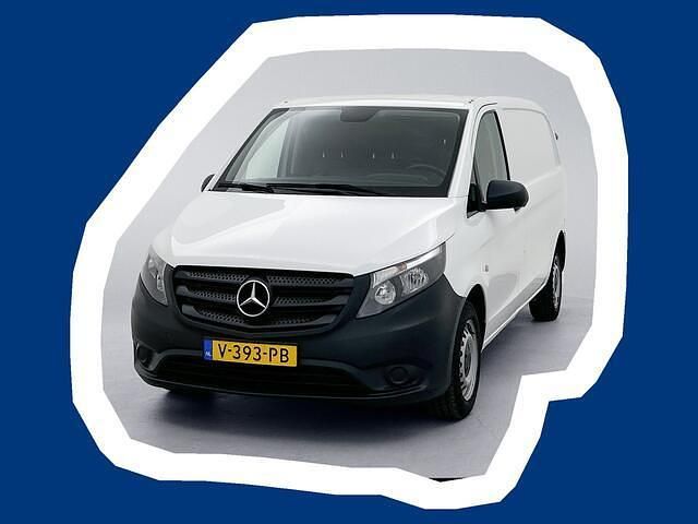 Wit Gebruikt 2018 Mercedes Vito MPV | € 10.945 (Goede deal) - Afbeelding 1/4