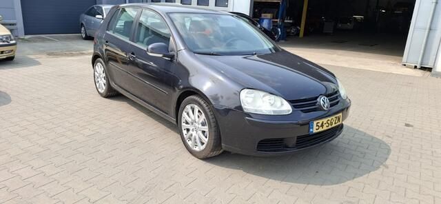 Zwart Gebruikt 2006 VW Golf V Sportline Hatchback | € 1.850 (Eerlijke prijs) - Afbeelding 1/4