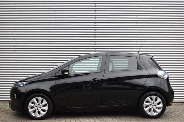 Occasion Renault Zoe Intens 65 kW (89 PK) 2016 Zwart Hatchback