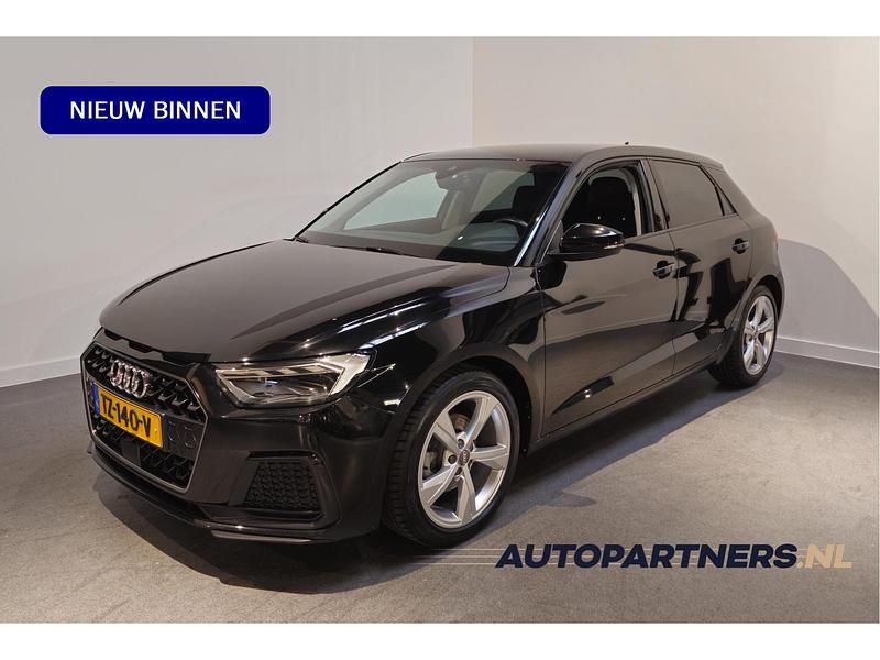 Zwart Gebruikt 2018 Audi A1 Advanced Hatchback | € 13.950 (Iets duurder) - Afbeelding 1/4