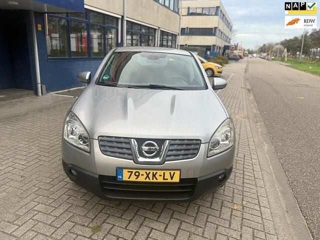 Grijs Gebruikt 2007 Nissan Qashqai Tekna SUV | € 3.350 (Goede deal) - Afbeelding 1/4
