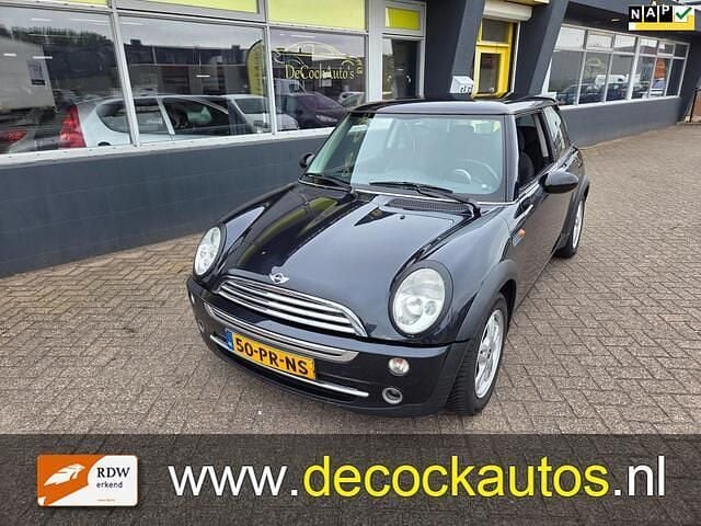 Zwart Gebruikt 2004 Mini ONE Pepper Hatchback | € 1.440 (Goede deal) - Afbeelding 1/4