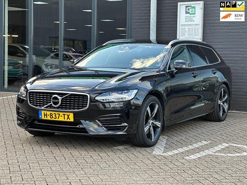 Zwart Gebruikt 2018 Volvo V90 Inscription Stationwagen | € 27.999 - Afbeelding 1/4