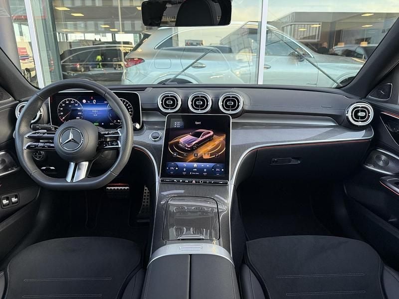 Occasion Mercedes C300 AMG line Plus 313 PK (230 kW) 2025 Blauw Sedan