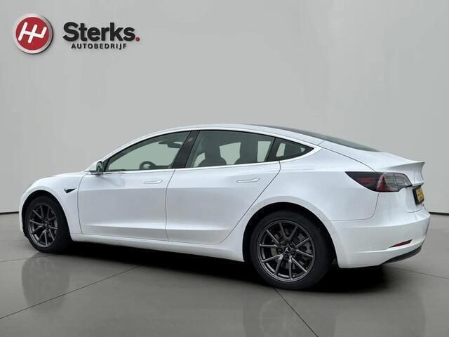 Occasion Tesla Model 3 Standard Range 239 kW (325 PK) 2020 Wit, metallic lak Sedan