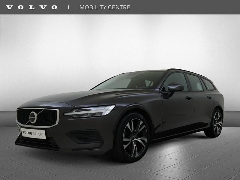 Grijs Gebruikt 2022 Volvo V60 Stationwagen | € 34.995 (Goede deal) - Afbeelding 1/4