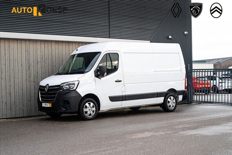 Wit Gebruikt 2022 Renault Master Komfort Van | € 23.640 (Goede deal) - Afbeelding 1/4