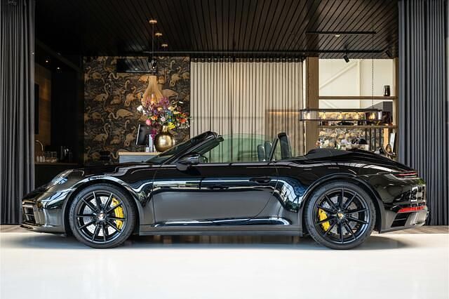 Occasion Porsche 911 Carrera 4S Cabriolet 450 PK (330 kW) 2020 Zwart Cabriolet