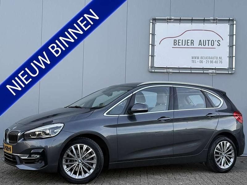 Grijs Gebruikt 2019 BMW 218 Active Tourer Executive MPV | € 18.995 (Goede deal) - Afbeelding 1/4