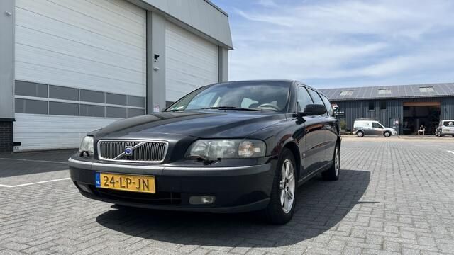 Zwart Gebruikt 2003 Volvo V70 Comfort Stationwagen | € 1.950 (Super prijs) - Afbeelding 1/4
