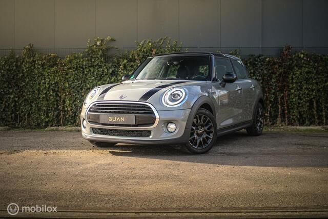 Grijs Gebruikt 2019 Mini Cooper Pepper Hatchback | € 18.250 (Eerlijke prijs) - Afbeelding 1/4