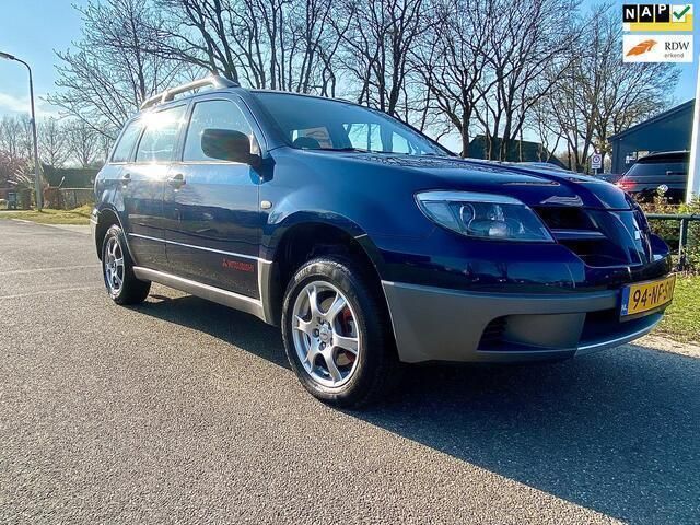 Occasion Mitsubishi Outlander 136 PK (100 kW) 2003 Blauw, metallic lak SUV