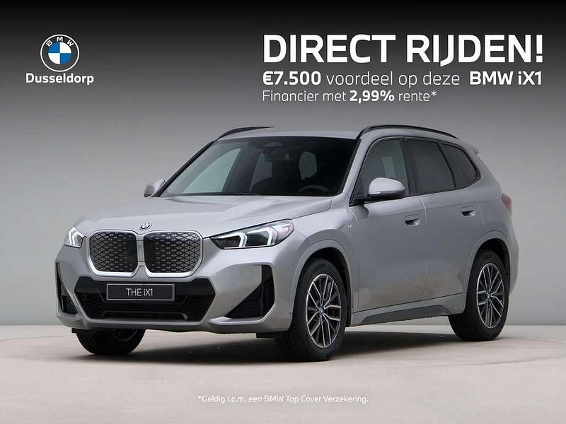 Grijs, metallic lak Nieuw 2025 BMW iX1 Comfort Edition SUV | € 57.000 (Super prijs) - Afbeelding 1/4