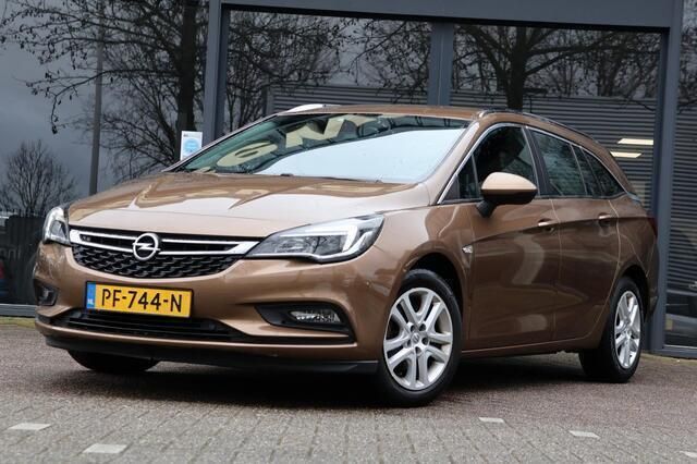 Bruin Gebruikt 2017 Opel Astra Edition Stationwagen | € 9.745 (Eerlijke prijs) - Afbeelding 1/4