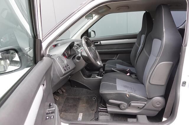 Occasion Suzuki Swift 93 PK (68 kW) 2009 Wit (metallic) Hatchback