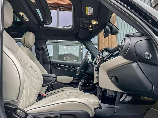 Occasion Mini John Cooper Works 178 PK (130 kW) 2022 Zwart (metallic) Hatchback