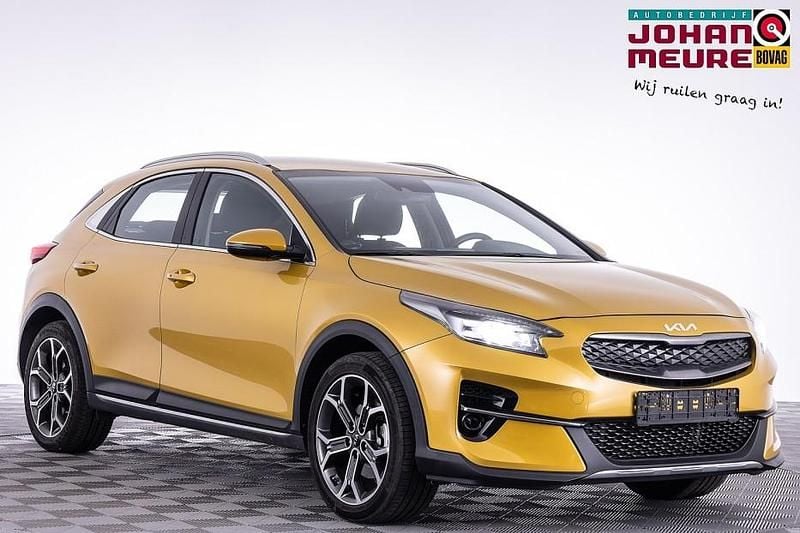 Goud Gebruikt 2022 Kia XCeed SUV | € 21.490 - Afbeelding 1/4