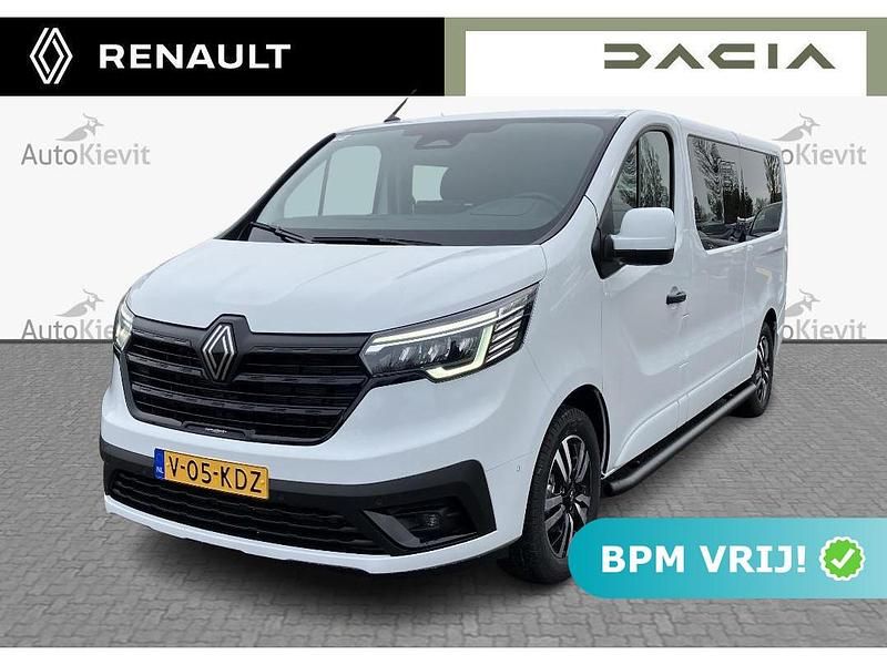 Wit Occasion 2024 Renault Trafic MPV | € 39.950 (Eerlijke prijs) - Afbeelding 1/4