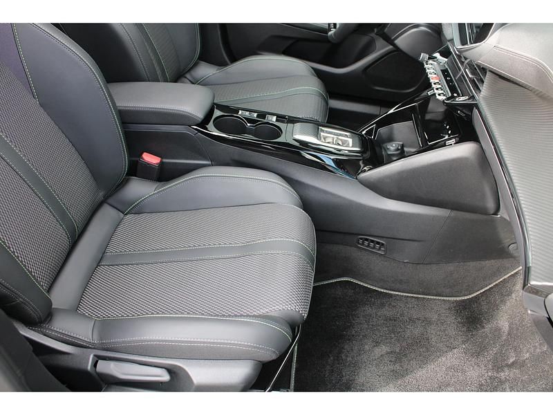 Occasion Peugeot 2008 GTi 136 PK (100 kW) 2024 Blauw SUV