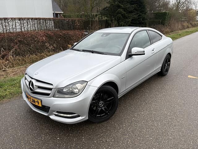 Occasion Mercedes C180 157 PK (115 kW) 2012 Grijs Coupé