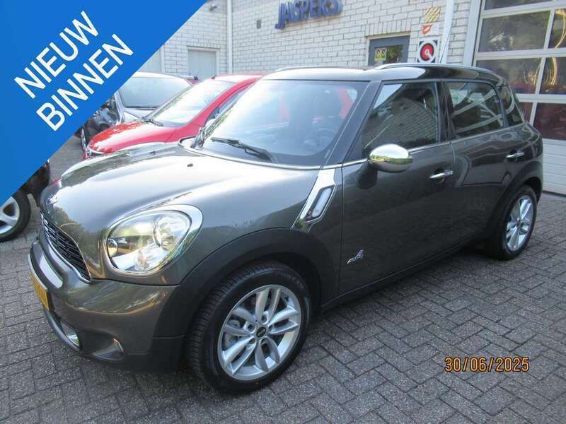Grijs, metallic lak Gebruikt 2012 Mini Cooper S Countryman Chili SUV | € 15.900 (Duur) - Afbeelding 1/4