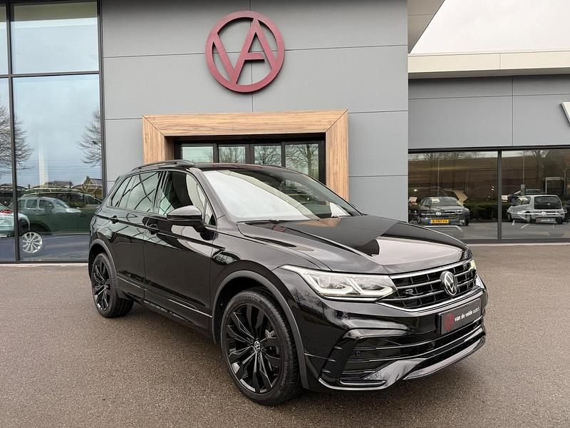 Occasion VW Tiguan Pro 2022 Zwart (metallic) SUV