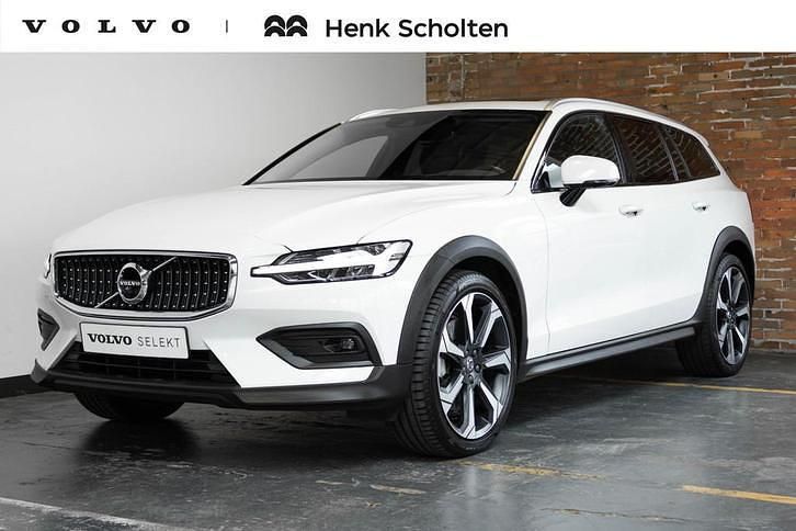 Gebruikt 2021 Volvo V60 CC Pro Stationwagen | € 34.950 (Super prijs) - Afbeelding 1/4