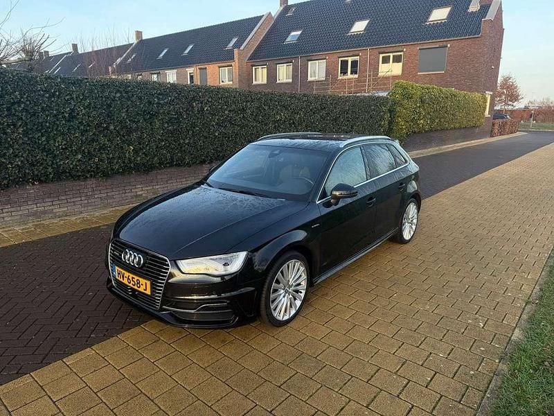 Occasion Audi A3 e-tron 150 PK (110 kW) 2015 Zwart Hatchback