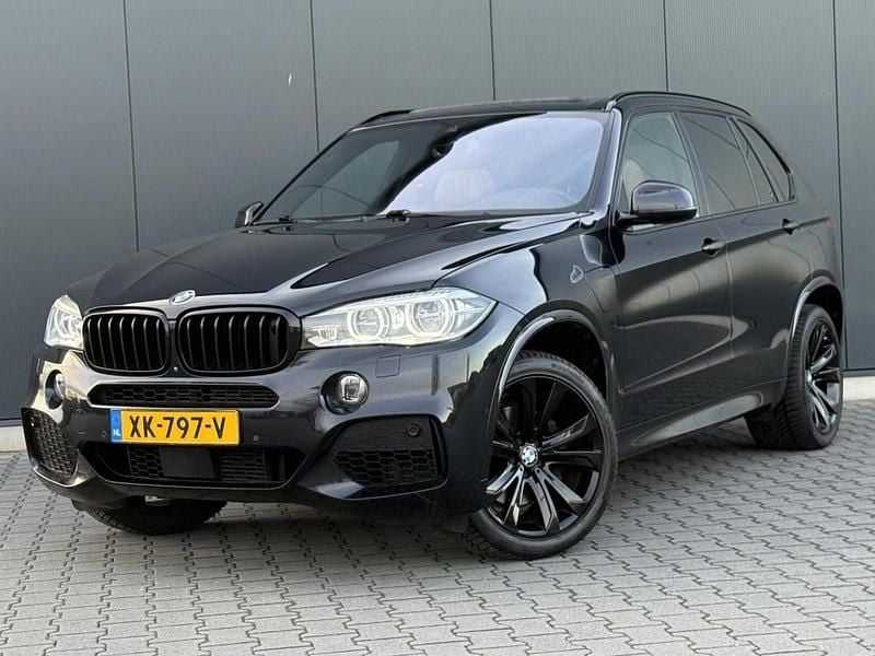 Zwart Occasion 2016 BMW X5 M Sport SUV | € 21.990 (Eerlijke prijs) - Afbeelding 1/4