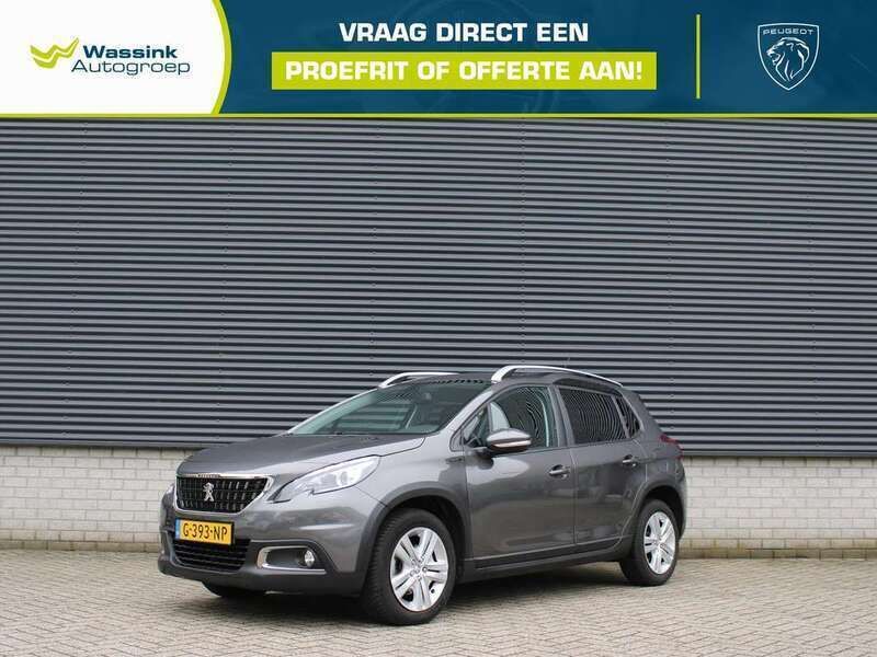 Grijs, metallic lak Gebruikt 2019 Peugeot 2008 Signature Sky SUV | € 15.840 (Super prijs) - Afbeelding 1/4