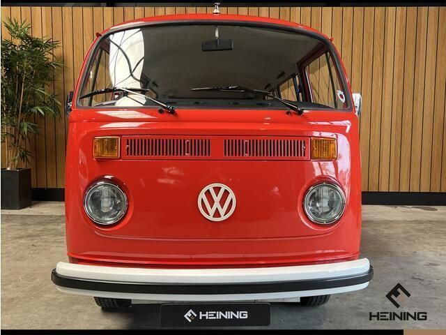 Occasion VW T2 69 PK (50 kW) 1975 Rood Van