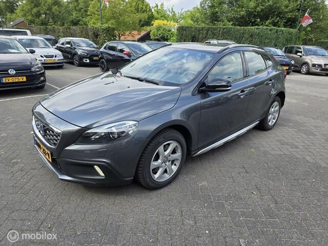 Grijs Gebruikt 2013 Volvo V40 CC Summum Stationwagen | € 12.950 (Eerlijke prijs) - Afbeelding 1/4