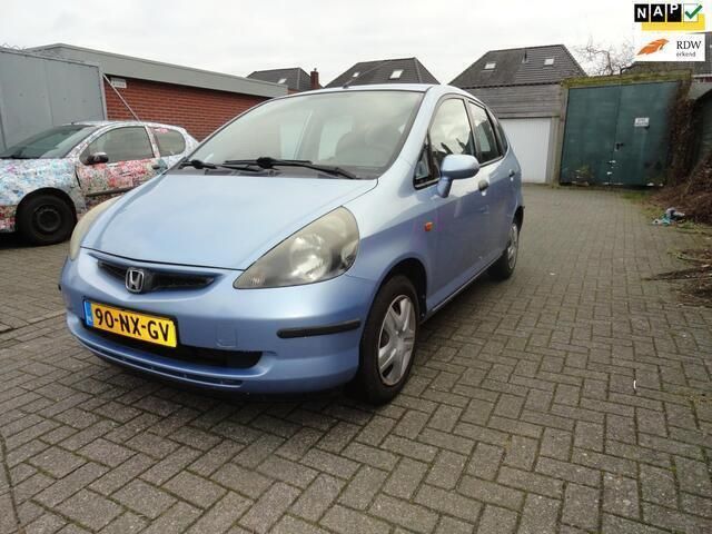 Blauw Gebruikt 2004 Honda Jazz LS Hatchback | € 2.950 (Eerlijke prijs) - Afbeelding 1/4
