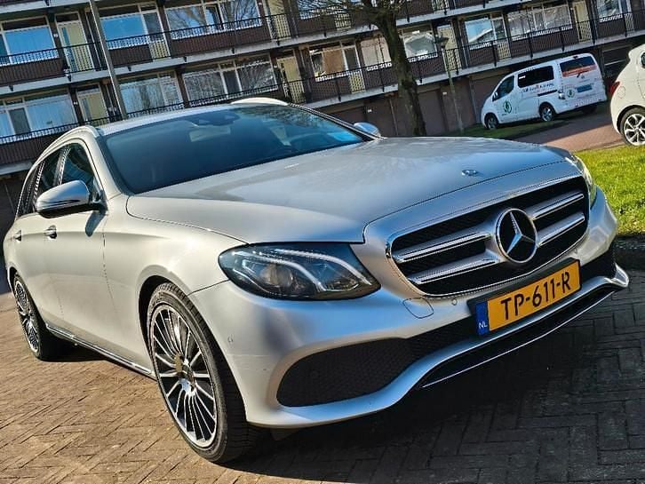 Occasion Mercedes E220 163 PK (119 kW) 2017 Grijs Stationwagen