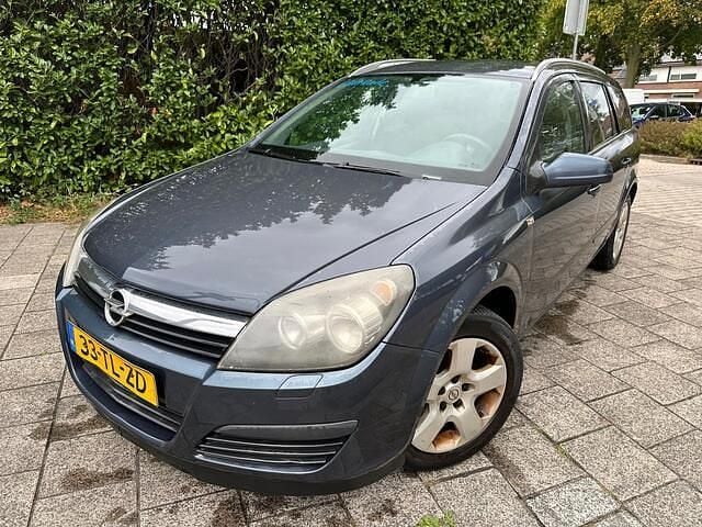 Grijs Gebruikt 2006 Opel Astra Stationwagen | € 650 (Eerlijke prijs) - Afbeelding 1/4
