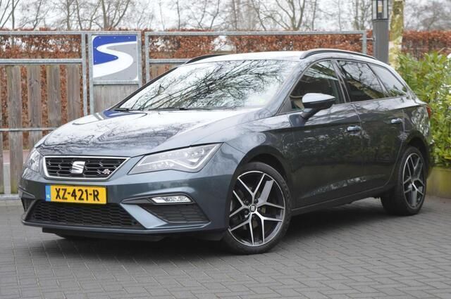 Grijs Gebruikt 2019 Seat Leon ST Business Stationwagen | € 15.750 (Eerlijke prijs) - Afbeelding 1/4