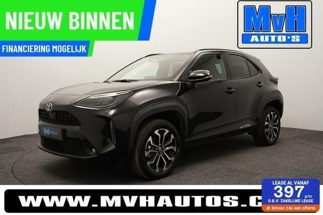 Zwart Gebruikt 2024 Toyota Yaris Cross Business Edition SUV | € 29.999 (Eerlijke prijs) - Afbeelding 1/4