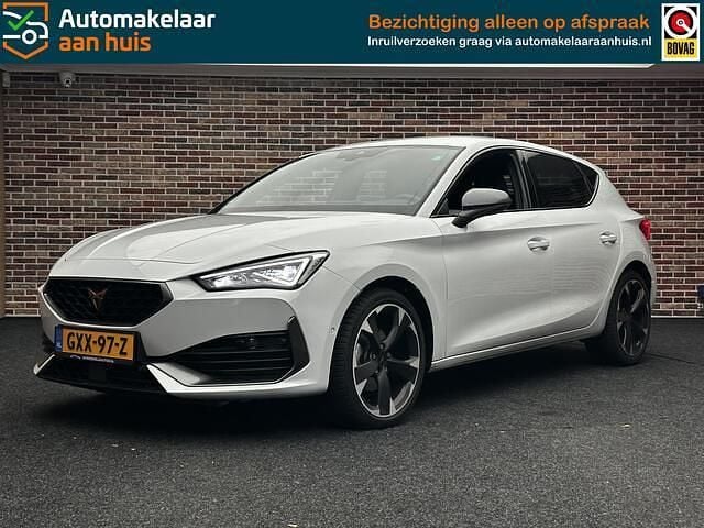 Wit Gebruikt 2024 Cupra Leon Stationwagen | € 29.000 (Goede deal) - Afbeelding 1/4