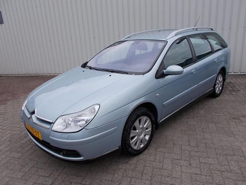 Blauw (metallic) Gebruikt 2006 Citroën C5 Business Class Stationwagen | € 1.995 (Goede deal) - Afbeelding 1/4