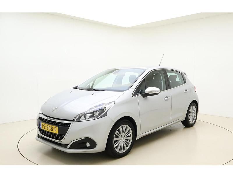 Grijs Gebruikt 2017 Peugeot 208 Hatchback | € 10.445 (Duur) - Afbeelding 1/3