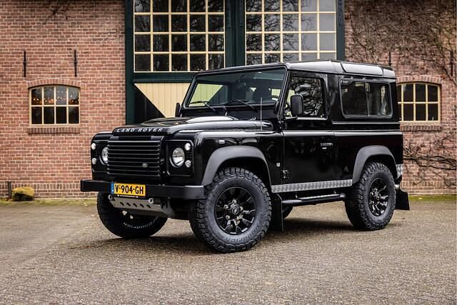 Zwart Gebruikt 2014 Land Rover Defender Stationwagen | € 57.950 (Iets duurder) - Afbeelding 1/4