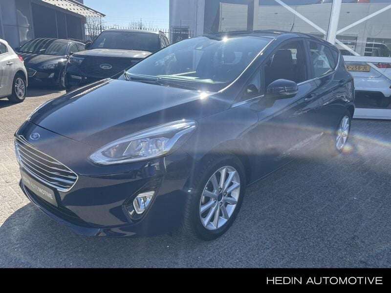 Blauw Gebruikt 2020 Ford Fiesta Titanium Hatchback | € 14.945 (Goede deal) - Afbeelding 1/4