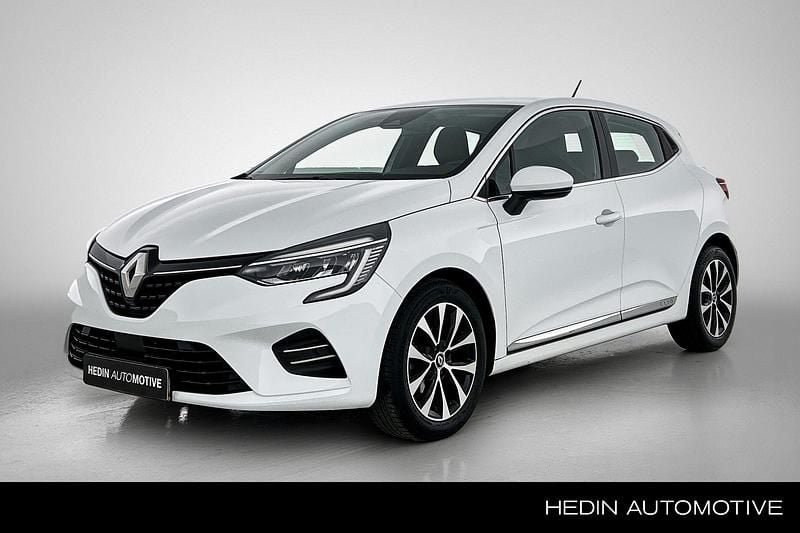 Ijswit 369 Gebruikt 2020 Renault Clio V Intens Hatchback | € 14.800 (Eerlijke prijs) - Afbeelding 1/4