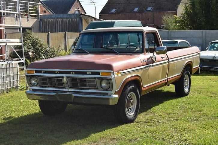 Gebruikt 1977 Ford F250 Pickup | € 10.950 - Afbeelding 1/4